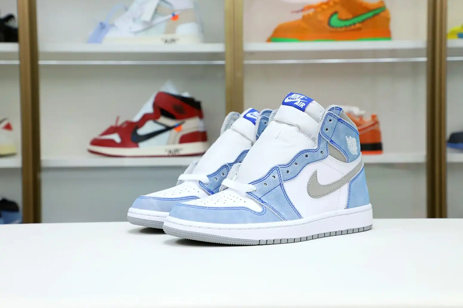 RETRO 'HYPER ROYAL' HIGH JORDAN OG Kimikick AIR 1 0405